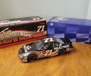 2000 Dave Marcis #71 Team Realtree Chevrolet Monte Carlo 1:24 Action 1 Of 3504 - Picture 1 of 16