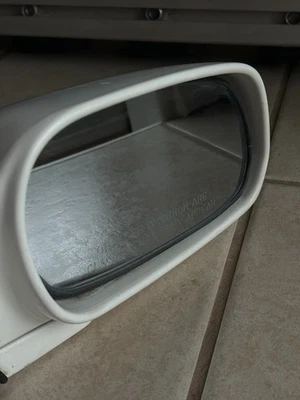 Conjunto de espejo retrovisor eléctrico retrovisor lateral Toyota Celica GT 1999 fabricante de equipos originales (súper blanco) (funciona) Foto 1 de 4