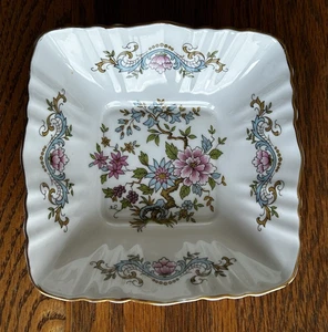 ROYAL STANDARD MANDARIN SQUARE DISH GOLD RIMS NUT OR DRESSER DISH VINTAGE - Picture 1 of 8