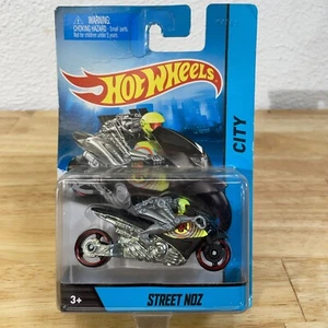 HOT WHEELS CITY - STREET NOZ WITH RIDER- H4 - Picture 1 of 5