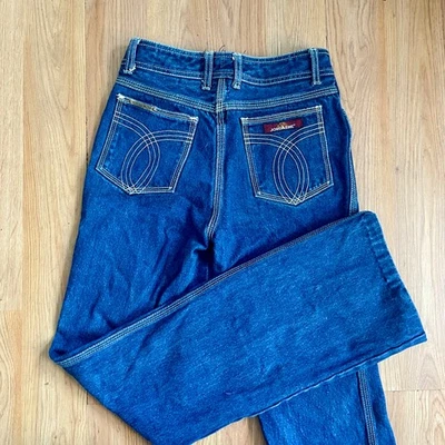 Jeans Jordache Vintage Cabeza de Caballo 29 L Años 70 Azul Oscuro Amarillo Puntada Cintura Alta De Colección Foto 1 de 4
