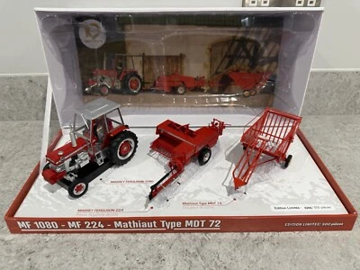 Universal Hobbies - Massey Ferguson 1080, Baler/Cart  - UH7124 - 1:32 - Mint/New - Image 1 of 4