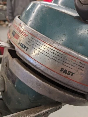 Motor de barco Scott Atwater 5 caballos de fuerza Foto 1 de 4