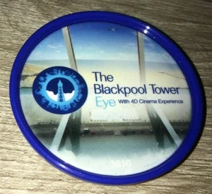MERLIN POP BADGE FROM THE BLACKPOOL TOWER BLACK POOL KIDS FUN GIRLS BOYS RARE - Picture 1 of 2