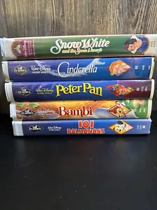 Vintage Walt Disney’s Classics, Bambi, Peter Pan Cinderella 101 Dalmatians #2 - Imagen 1 de 8