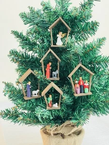 Vintage Krippe Miniatur Ornamente 5er Set - Holz, Kunststoff, Resin um 1970 - Bild 1 von 20