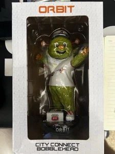 Orbit City Connect Bobble Head Houston Astros ๐ฅ ๐ฅ Orbit Houston Astros Mascot - Picture 1 of 2