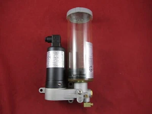 Resistance Type Grease Electric Lubricator KGA-40K1 DC24V - Picture 1 of 3
