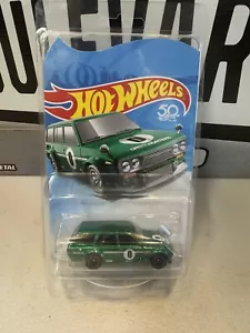 Hot Wheels 2017 Legends Tour '71 Datsun Bluebird 510 Wagon Green with Protector - Picture 1 of 1