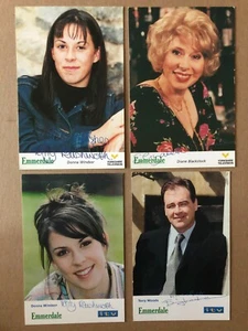 4 tarjetas Emmerdale Photo Cast Terry, Donna Windsor x2, Diana Blacks 353D - Imagen 1 de 1