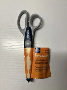 Fiskars Scissors Paper Edgers Victorian Paper Crafting Scrapbooking #9210 New - Picture 1 of 2