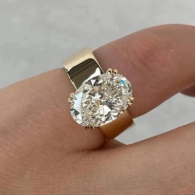 3 Ct Oval-Cut VS1/G Lab Grown Diamond Solitaire Engagement Rings 14k Yellow Gold - Image 1 of 4
