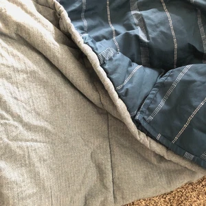 Beddy's Cotton Blue Chevron and Stripe Zip Bedding Twin - Picture 1 of 6