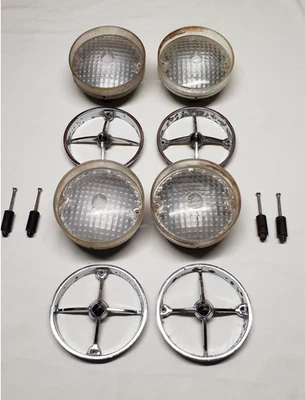 1971-72 Pontiac GTO LeMANS Endura T-41 Parking Directional Lamp Assemblies - Image 1 of 4