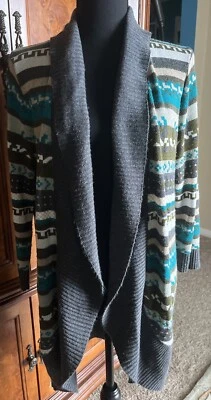 Cárdigan Allison Britney Mujer Mediano Frente Abierto Diseño Boho Tribal Foto 1 de 2