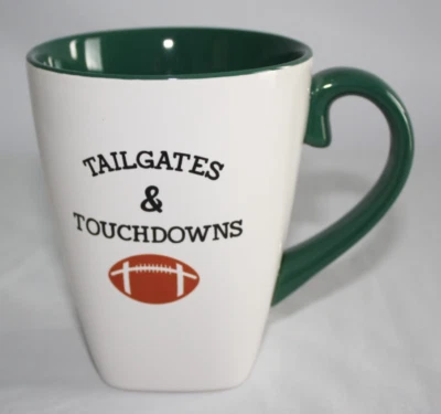 Кружка Stoneware Sunday Funday задние ворота и тачдауны белая с зеленым 16 унций - Изображение 1 из 4