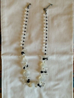 COLLANA colore trasparente con decorazioni intarsi neri di varie forme. Elegante - Immagine 1 di 3