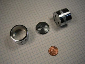 SOPORTE DE DOS PIEZAS HANGARD, 1-1/16" DE DIÁMETRO, LATÓN SÓLIDO, PULIDO CROMADO - Imagen 1 de 2