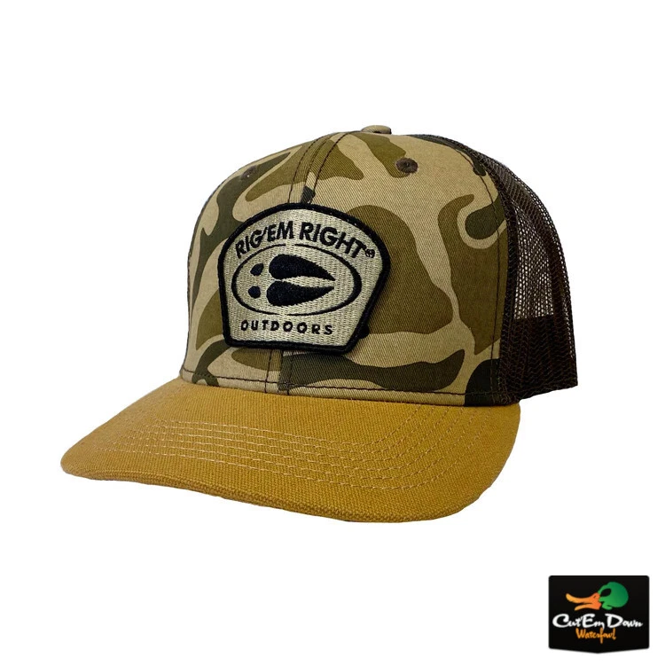 RIG'EM RIGHT OUTDOORS OLD SCHOOL CAMO MESH BACK HAT - HOOF LOGO - Image 1 of 1
