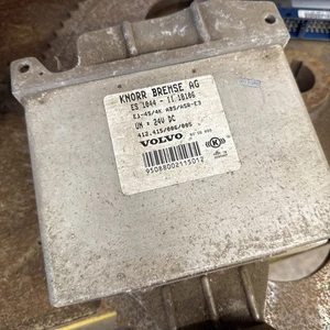 8156099 ABS Control Unit I97006 II17150 412415006005 VOLVO KNORR-BREMSE - Picture 1 of 1