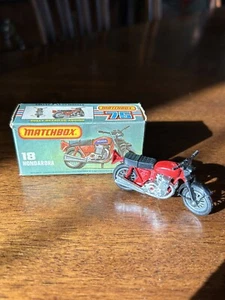 Matchbox 1978 #18 Red hondarora with box - Picture 1 of 7