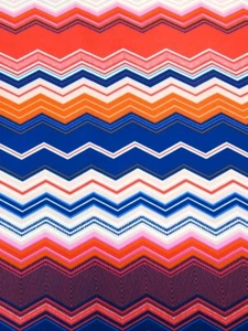Zigzag Geometric Crepe Apparel Fabric Blouse Weight By the Yard - Picture 1 of 2