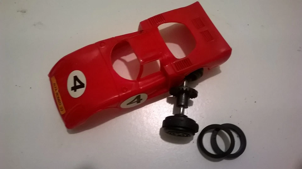 Pista Polistil Policar Dromocar 1:43 Prototipi 2°S DN771 PNEUMATICI POSTERIORI - Immagine 1 di 2