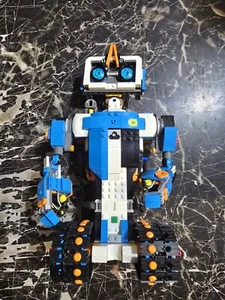 LEGO Boost: Creative Toolbox (17101) tested and working some parts missing - Picture 1 of 7