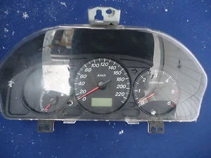Tacho, Kombiinstrument Mazda 323 BJ Diesel - Picture 1 of 3