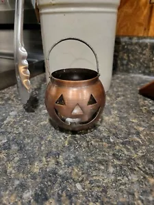 Hosley USA Halloween Metal 3" Pumpkin Tea light Holder Lantern DES412369 - Picture 1 of 4