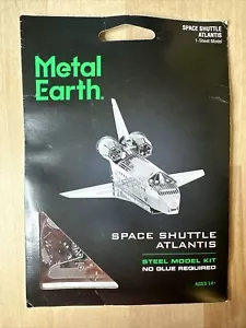 Fascinations Metall Erde SPACE SHUTTLE ATLANTIS 3D Modellbausatz zum Selbermachen - Bild 1 von 4