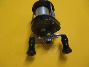 CARRETE DE PESCA DE COLECCIÓN PFLUEGER SUPREME 610B CEBO CASTING USADO EXCELENTE SIN ÓXIDO - Imagen 1 de 7