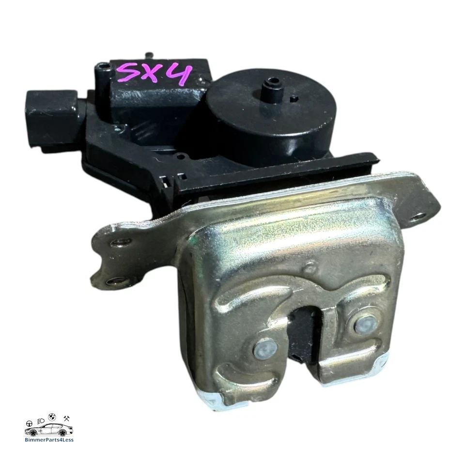 SUZUKI SX4 S 2022-2025 CIERRE DE MALETERO PORTÓN TRASERO CRUZADO hatchback 82510-52R22-000 Foto 1 de 3