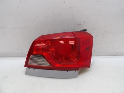 CHEVROLET IMPALA LUZ TRASERA DERECHA CUARTO PANEL 84527171 OEM 2017 2018 2019 2020 Foto 1 de 4