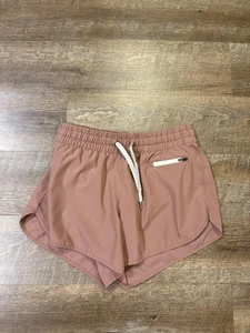 Vuori Shorts Womens Small Pink Vuori Clementine 4 Inch Running Yoga Gym - Picture 1 of 5