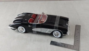 Ancienne voiture, Chevrolet Corvette 1958 noire, Motormax, 1/18 - Foto 1 di 9