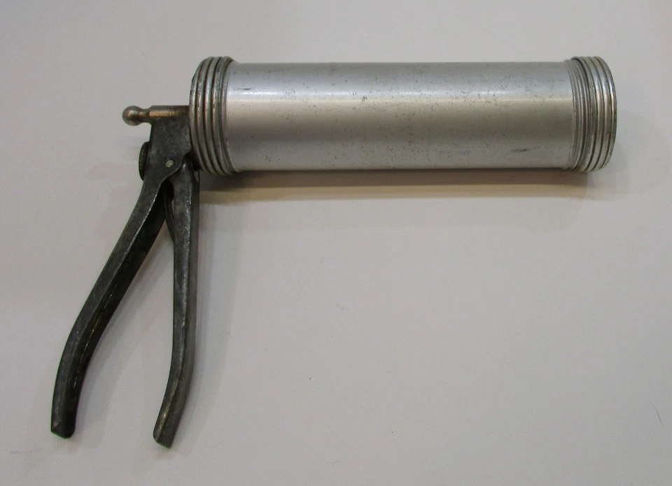 Máquina profesional de prensa gatillo galletas de aluminio de acero de los años 50 antigua Foto 1 de 4