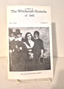 OCCULT: A SUMMARY OF THE WITCHCRAFT HYSTERIA OF 1692, Leo Bonfanti, Booklet - Imagen 1 de 3