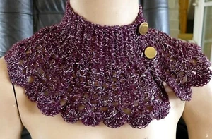 Kragen Schal Handarbeit Halstuch Halswärmer gehäkelt Acryl lila Faden Knöpfe  - Bild 1 von 12