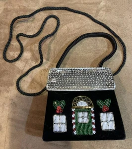 GIRLS HOLIDAY HOME FOR CHRISTMAS PURSE SILVER SEQUINS & BEADS SUPER CUTE - Picture 1 of 3
