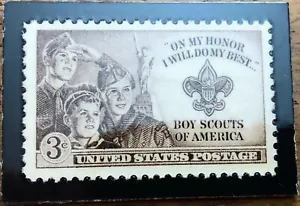 Genuine US postage stamp MAGNET Boy Scouts 1950 3 cents - Picture 1 of 2