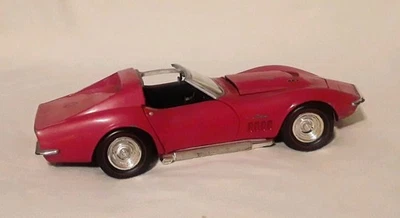 Red 1998 Hot  Wheels Classics  1969 Stingray 427 Corvette Diecast Mattel  - Image 1 of 4