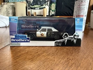 GreenLight Blues Brothers Bluesmobile 1974 Dodge Monaco Police Maßstab 1 43 O - Bild 1 von 13