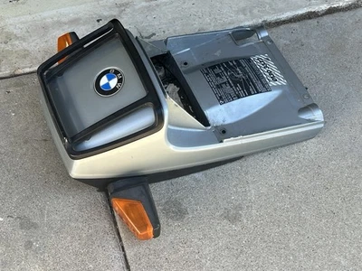 1985-89 BMW K100RT K100 RT RS 605 rear seat cowl tail fairing K1100 Turn signal - Image 1 of 4