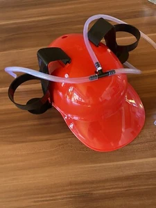 Partyhelm mit Getränkehalter Dosenhalter Bierhelm Trinkhelm Helm Freizeit NEU - Bild 1 von 6