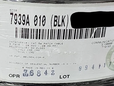 Cable de conexión conectado Belden 7939A 24/4P CAT5e F/UTP DataTuff CMX/CMR negro/25 pies Foto 1 de 4