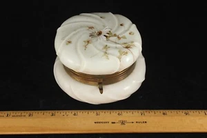 Antique Wavecrest 4½" Dresser Box w Enamel Flowers, Brass Mounts, Hinged Lid - Picture 1 of 8
