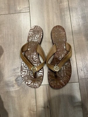 tory burch tan slippers size 7 - Image 1 of 4