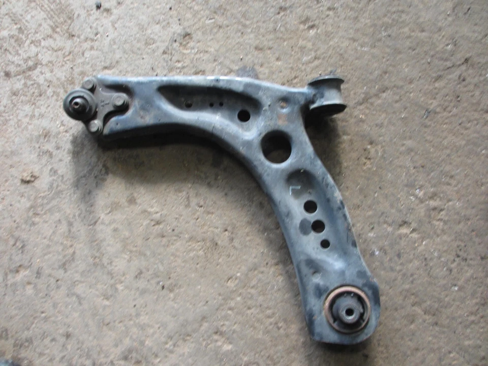 QUERLENKER  LINKS VOLKSWAGEN GOLF 7 2010-2020 - Bild 1 von 1