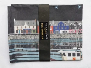 Large Tea Towel Hebrides Harbour, Hebridean Lodge, 100% Cotton, UK Made - Picture 1 of 4